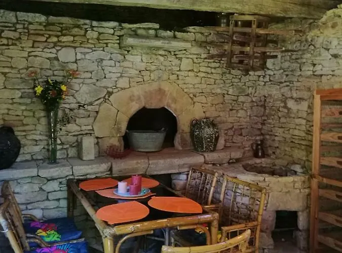 La Vignolle 招待所 Saint-Amand-de-Coly